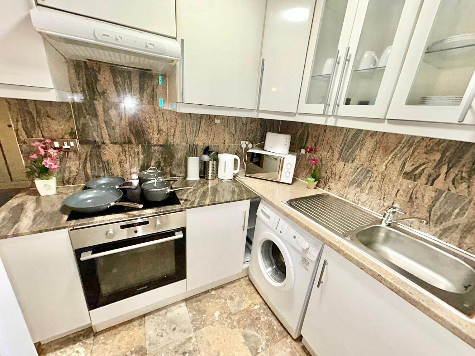 Beautiful At Cromwell Road Apartamento *